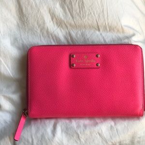 Kate Spade Wellesley Travel Zip Around Wallet